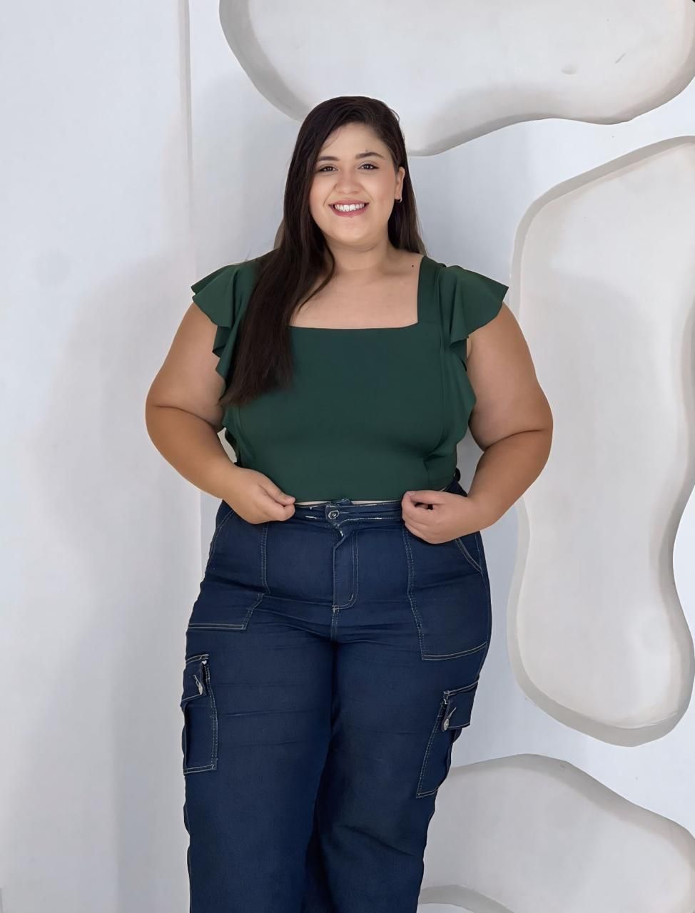 REF 551 Cropped com babados laterais 
